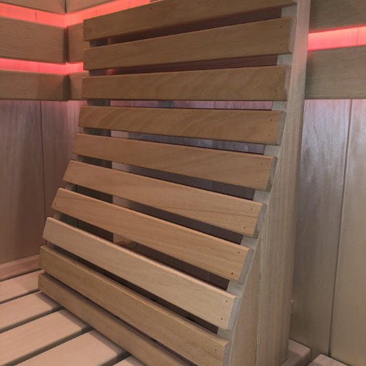 Ergonomische sauna rugsteun van Abachi hout - Finesse Wellness BV